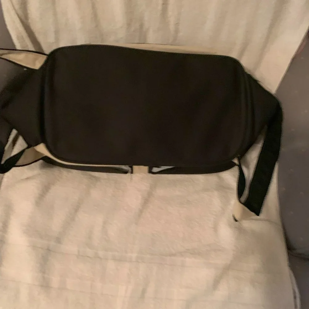 LEEDS DUFFEL COOLER BAG AND COVER WITH ICE PACK